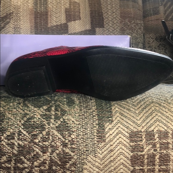 COPY - Women’s adorable red snake skin booties - Picture 5 of 5